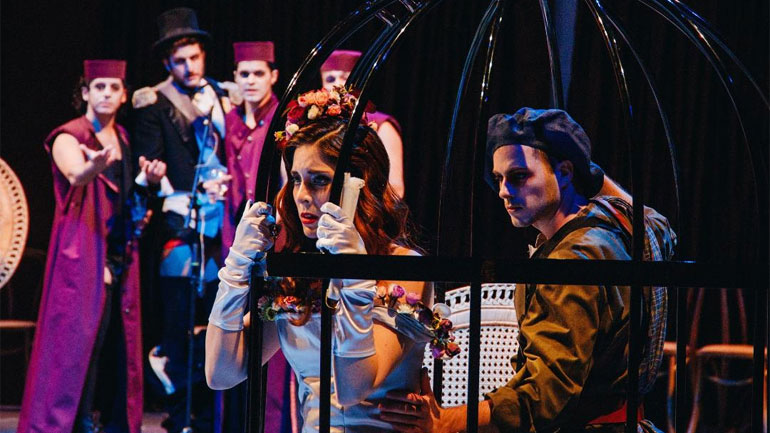 «Ωραία μου κυρία» στην Εθνική Λυρική Σκηνή: Οι πρώτες φωτογραφίες από τις πρόβες