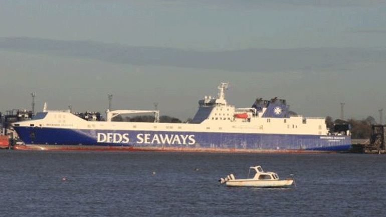 Ολλανδία: 26 μετανάστες βρέθηκαν σε φορτηγό πλοίο με προορισμό τη Βρετανία