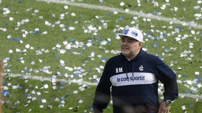 Πελεγκρίνο: «Ο Μαραντόνα δεν είναι, πλέον, προπονητής της Χιμνάσια»