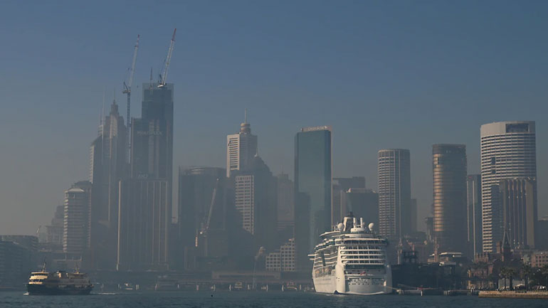 Πυκνό νέφος κάλυψε το Σίδνεϊ λόγω των πυρκαγιών