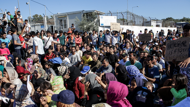 Κλείνει η Mόρια