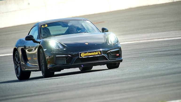 Πάνω από 140.000 ελαστικά διαλύει… για δοκιμές κάθε χρόνο η Continental