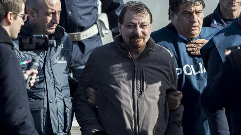 Ιταλία: Το Ανώτατο Δικαστήριο επικύρωσε την ποινή ισόβιας κάθειρξης σε βάρος του Τσέζαρε Μπατίστι