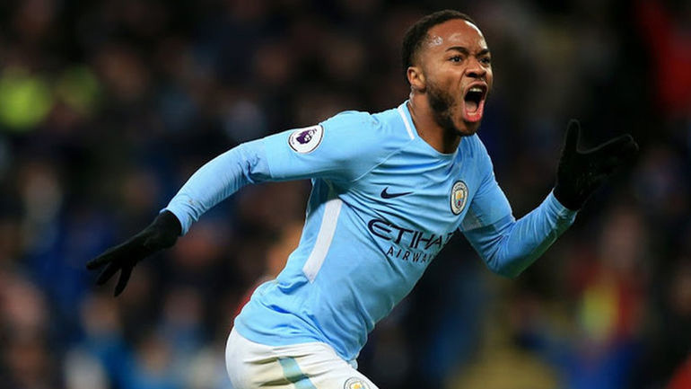 Ο Στέρλινγκ συμφώνησε να ανανεώσει με τη Σίτι έως το 2025