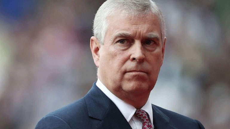 Βρετανία: Ο πρίγκιπας Άντριου παραιτείται από τα δημόσια καθήκοντά του