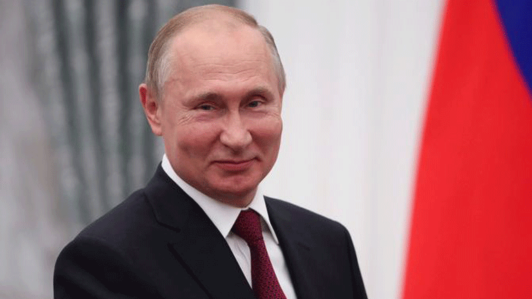 Ρωσία: Ο Πούτιν πλέκει το εγκώμιο του «συμπαθούς» Ζελένσκι ενόψει της συνόδου για την Ουκρανία