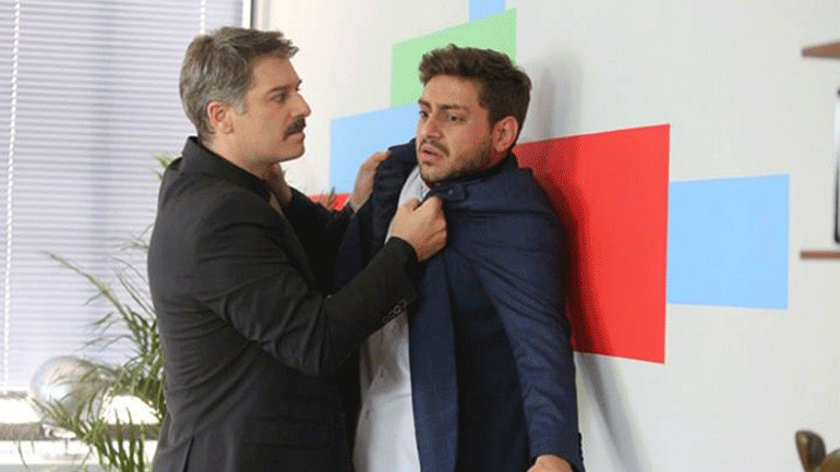 Αν ήμουν πλούσιος: Η Ξένια, πάνω στα νεύρα της, λέει στην Σμαράγδα πως τα έχει με τον Μάνο