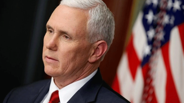 ΗΠΑ: Συνεργάτης του αντιπροέδρου Πενς διαψεύδει την κατάθεση του Αμερικανού πρέσβη στην ΕΕ