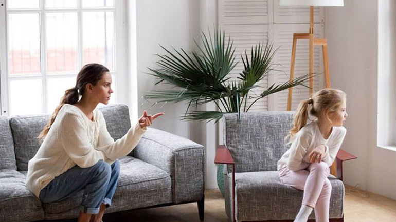 Φαγητό και παιδί: Οι φράσεις που δεν πρέπει να πείτε στο παιδί σας