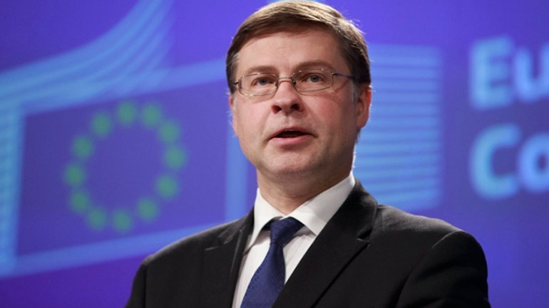 Ντομπρόβσκις: Δεν υπάρχει ανάγκη Ιταλία και Γαλλία να λάβουν άμεσα μέτρα για τους προϋπολογισμούς τους