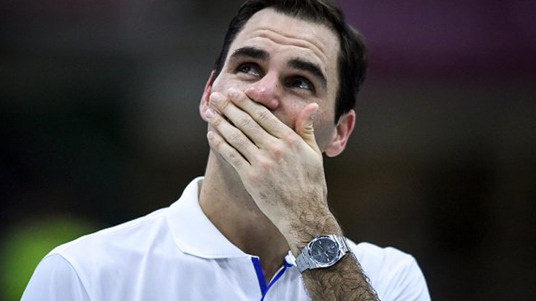 Τένις: Ο Φέντερερ έβαλε τα κλάματα όταν άκουσε τον Μαραντόνα να τον αποθεώνει!