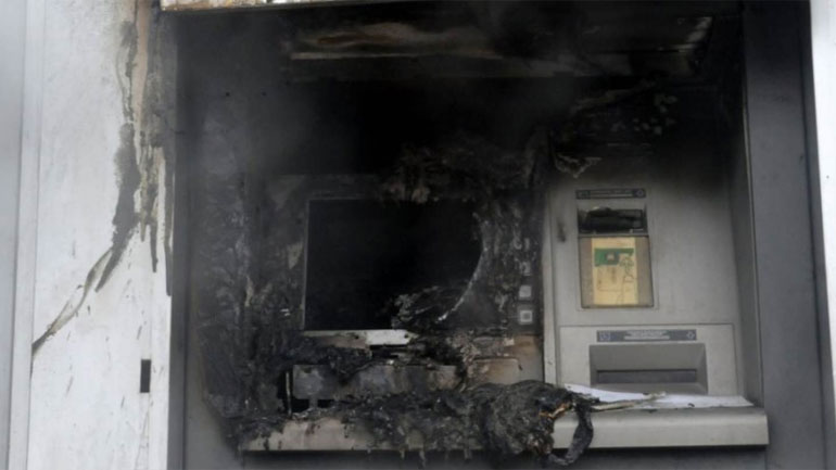 Χανιά: Άγνωστοι ανατίναξαν ΑΤΜ στο χωριό Πλάτανος