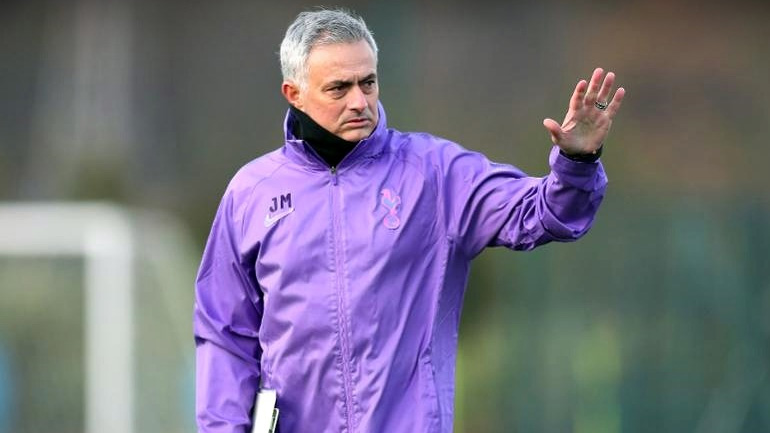 Μουρίνιο: «Θα κάνω καινούρια λάθη!»