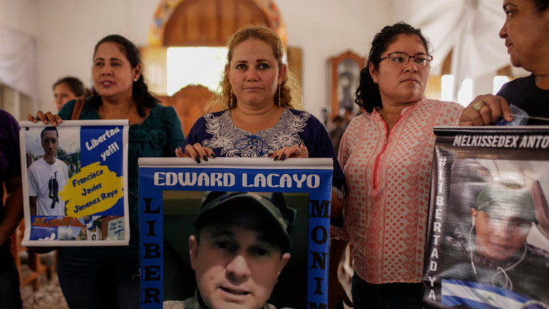 Νικαράγουα: Στο νοσοκομείο εννέα μητέρες που πραγματοποιούσαν αντικυβερνητική απεργία πείνας σε εκκλησία