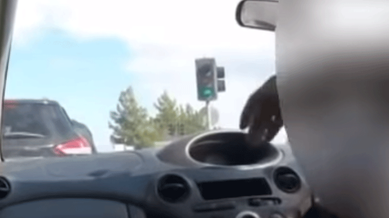 Κύπρος: Οδηγός εκνεύρισε αστυνομικό επειδή τραβούσε βίντεο