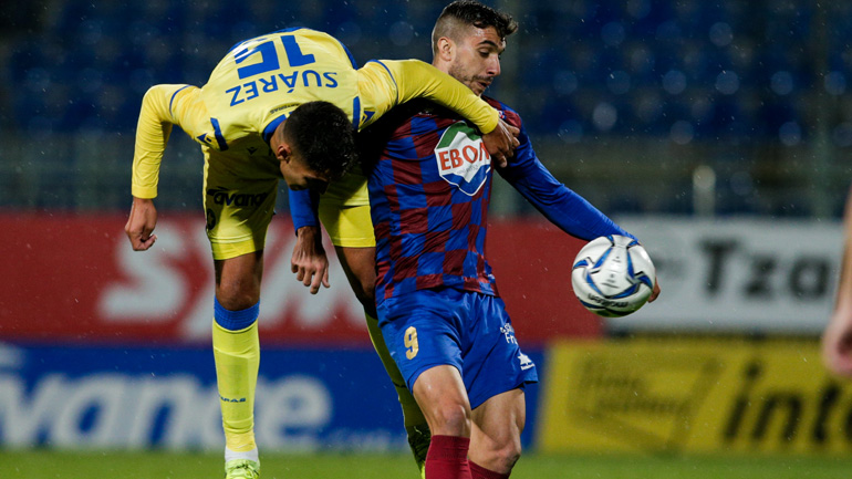 «Κόλλησαν» στη βροχή Αστέρας Τρίπολης και Βόλος