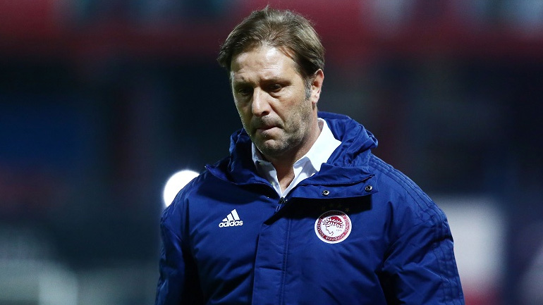 Μαρτίνς: «Αναλάβετε τις ευθύνες σας»