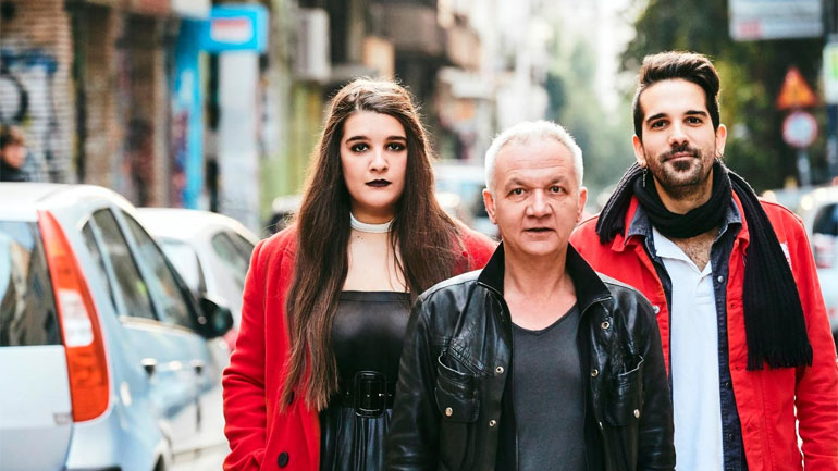 Ο Χρήστος Θηβαίος στη  μουσική σκηνή «Σφίγγα»