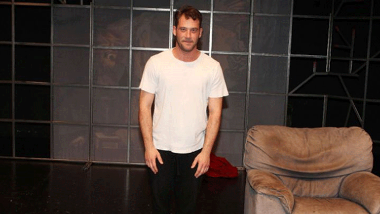 Αντίνοος Αλμπάνης: «Ο σκύλος μου ήταν “βάλσαμο” στη μάχη μου με τον καρκίνο»