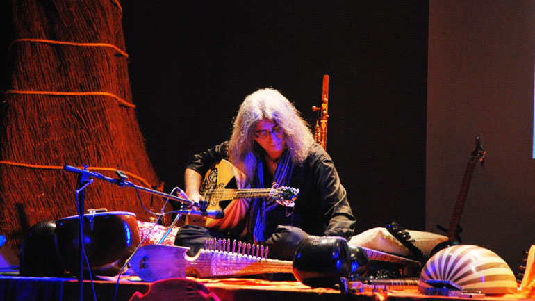 Τα 250 μουσικά όργανα του Μανώλη Παργιεντάκη «αφηγούνται» τη μουσική παράδοση αιώνων