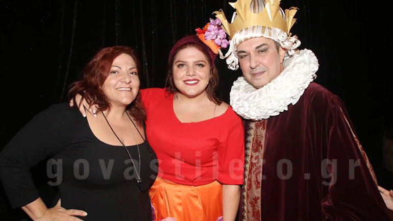 Δανάη Μπάρκα: Πρεμιέρα με τη Βίκυ Σταυροπούλου στο πλευρό της