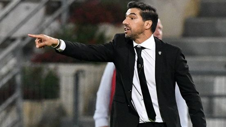 Φερέιρα εν όψει του ντέρμπι με τον Ολυμπιακό: «Όσο πιο ενωμένοι είμαστε τόσο μας φοβούνται»