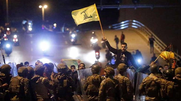 Λίβανος: Συγκρούσεις και πυρά στη δεύτερη συνεχόμενη νύχτα βίας