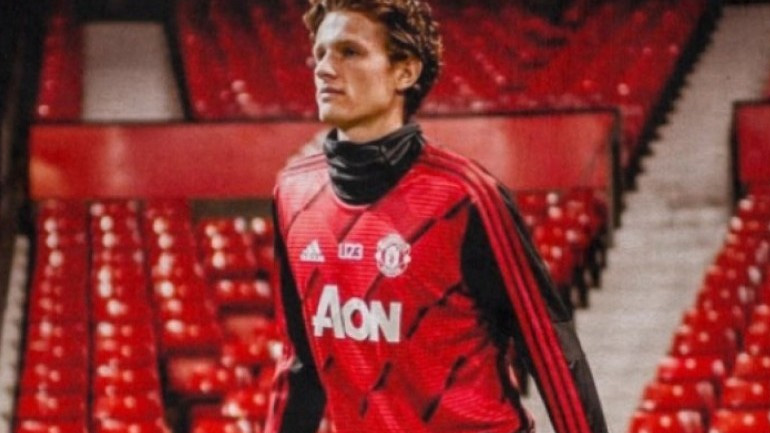 Ο Μαξ Τέιλορ νίκησε τον καρκίνο και συμπεριελήφθη στην αποστολή της Μάντσεστερ Γιουνάιτεντ