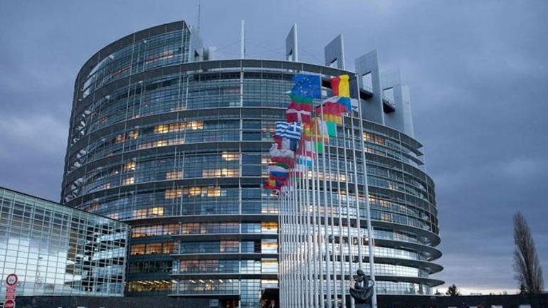 Το Ευρωπαϊκό Κοινοβούλιο αναμένεται να εγκρίνει οριστικά τη σύνθεση της νέας Ευρωπαϊκής Επιτροπής