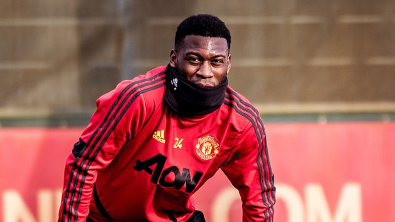 Μάντσεστερ Γιουνάιτεντ: Νέο συμβόλαιο στον Φοσού-Μενσά