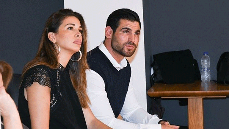 Ελένη Χατζίδου – Ετεοκλής Παύλου: Ποζάρουν μαζί με τη νεογέννητη κόρη τους για γνωστό περιοδικό