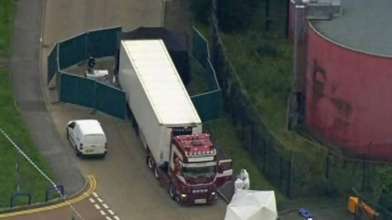 Επαναπατρίζονται οι σοροί από το φορτηγό ψυγείο στο Έσσεξ