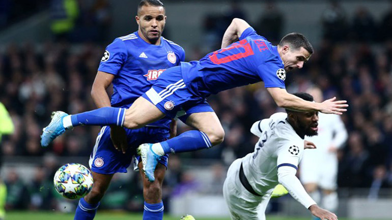 Το 2-2 του Ολυμπιακού στο Λονδίνο βόλευε καλύτερα από το 2-4 τον… ΠΑΟΚ