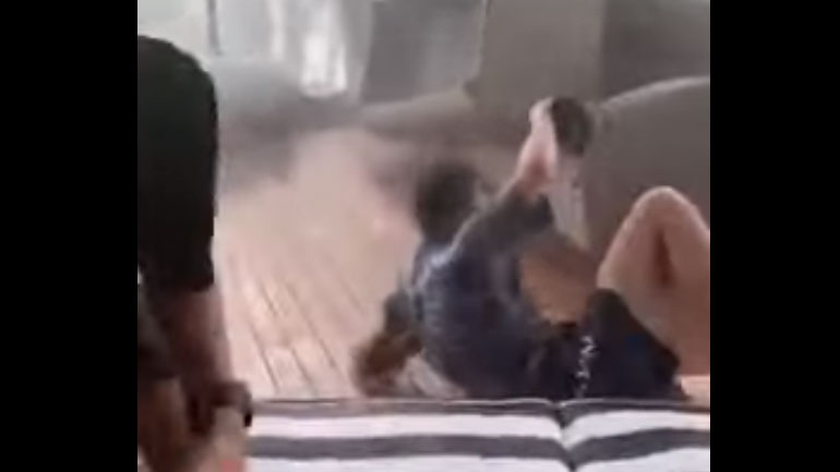 Αυστραλία: Καταιγίδα τους πήρε και τους… σήκωσε