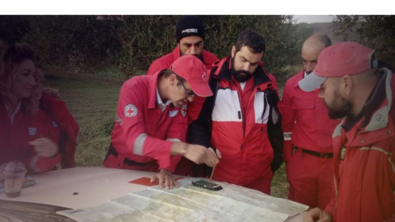 «Χτενίζουν» όλη τη Βαγιωνιά Κρήτης για τον εντοπισμό ηλικιωμένης