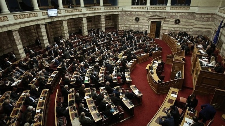 Με ευρεία πλειοψηφία ψηφίστηκε το νομοσχέδιο για τη διαμεσολάβηση