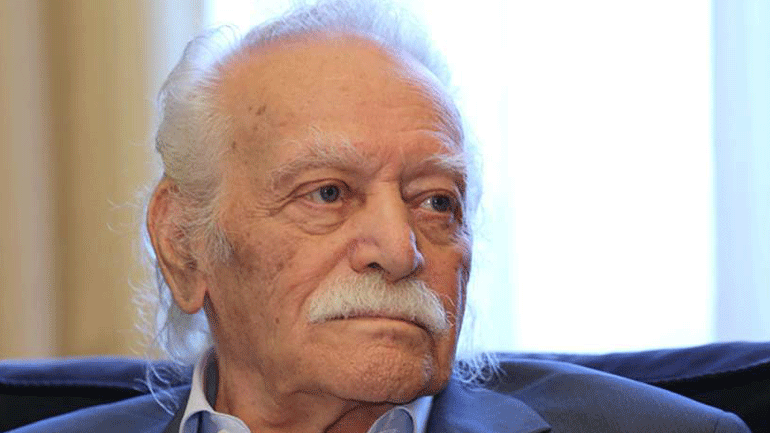 Βγήκε από το νοσοκομείο ο Μανώλης Γλέζος