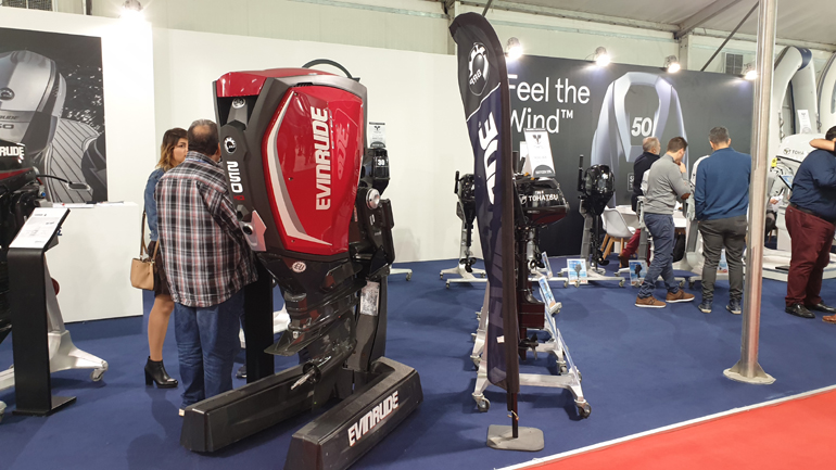 Διαφορετική σχεδίαση και πολύ... χρώμα από την Envirude