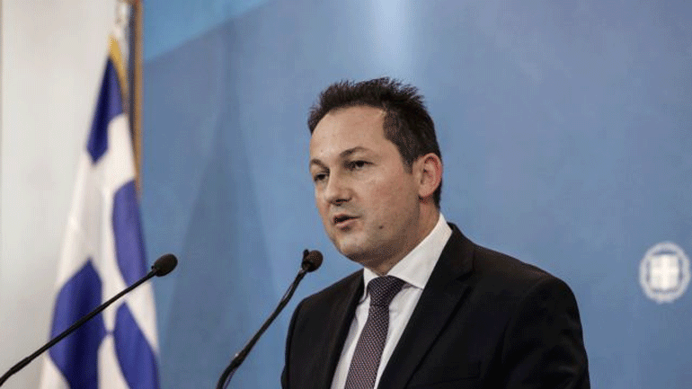 Πέτσας για την επίθεση στο σπίτι του Χρυσοχοΐδη: Αντιδημοκρατικές ενέργειες δεν πτοούν την κυβέρνηση