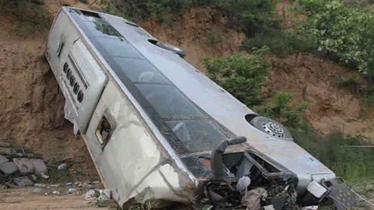 Τυνησία: Τουλάχιστον 24 νεκροί από πτώση λεωφορείου σε χαράδρα