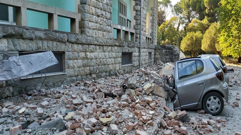 Δεν σταματάει να τρέμει η γη στην Αλβανία: 1.300 μετασεισμοί σε επτά ημέρες