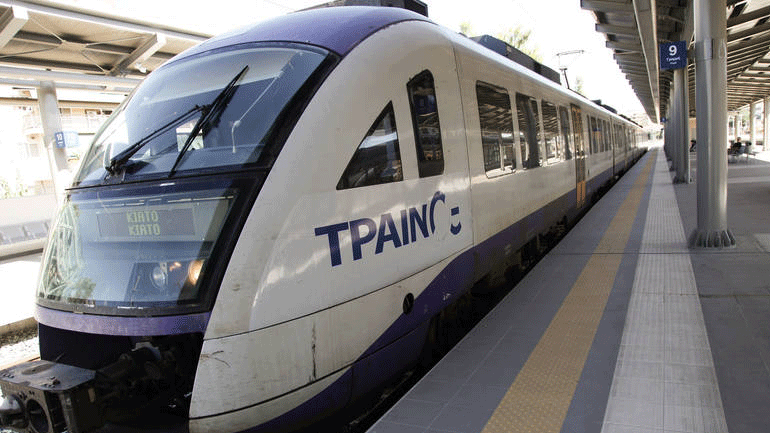 Με προβλήματα τα δρομολόγια του Προαστιακού στη γραμμή Πειραιάς – Κιάτο