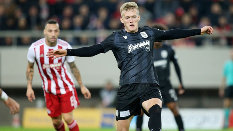 Ο ΠΑΟΚ καταγγέλλει επίθεση αστυνομικού στον Σβιντέρσκι