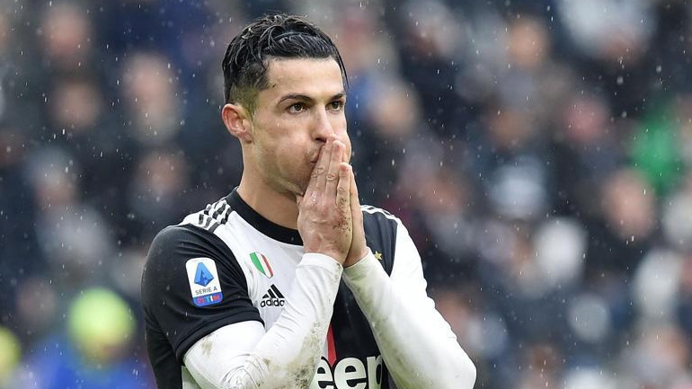 Χωρίς τον Ρονάλντο η τελετή για την Χρυσή Μπάλα