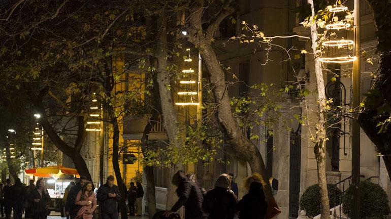 Παπαστράτος: Συμμετέχει στην πρωτοβουλία του Δήμου Αθηναίων για τα πιο φωτεινά Χριστούγεννα