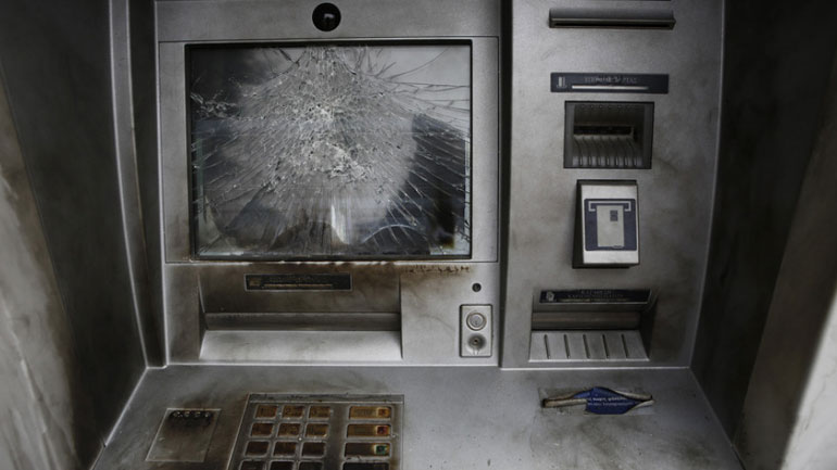 Εμπρησμός σε ΑΤΜ στη Νέα Πέραμο