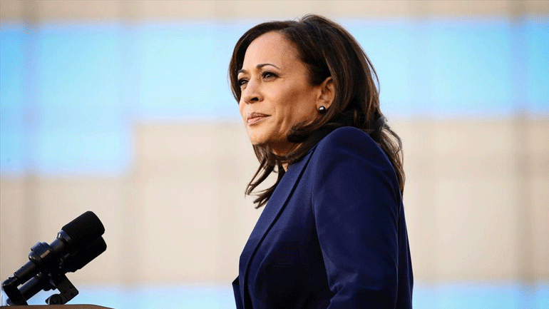 Αποσύρεται η γερουσιαστής Καμάλα Χάρις από την κούρσα για το χρίσμα των Δημοκρατικών