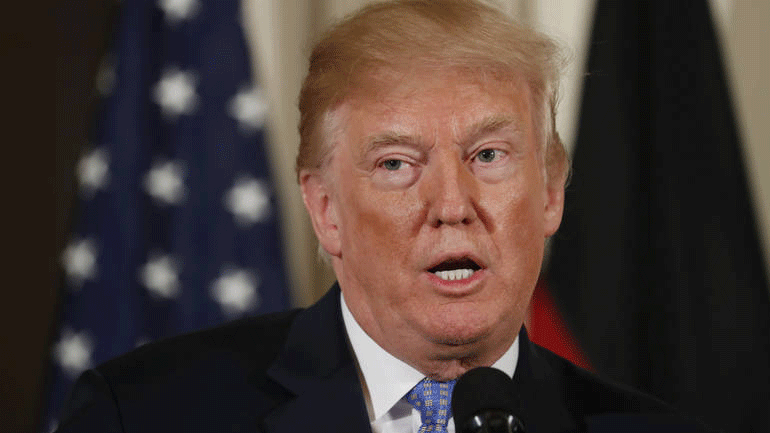 Τραμπ: Οι εμπορικές συνομιλίες με την Κίνα προχωρούν