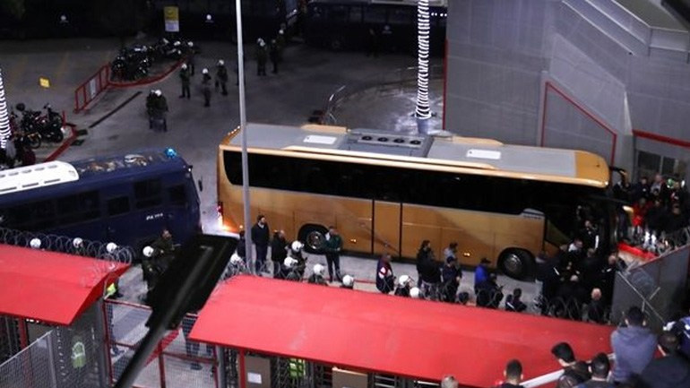 Επιβαρυντική για τον Ολυμπιακό η έκθεση του παρατηρητή