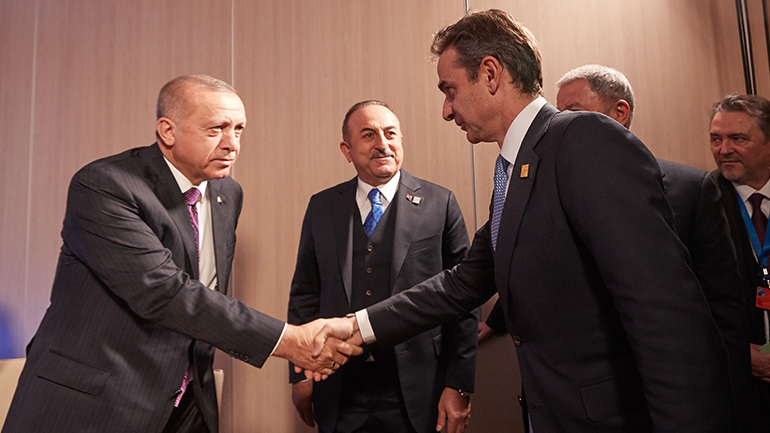 Ειλικρινής και δύσκολη η συνάντηση Μητσοτάκη – Ερντογάν